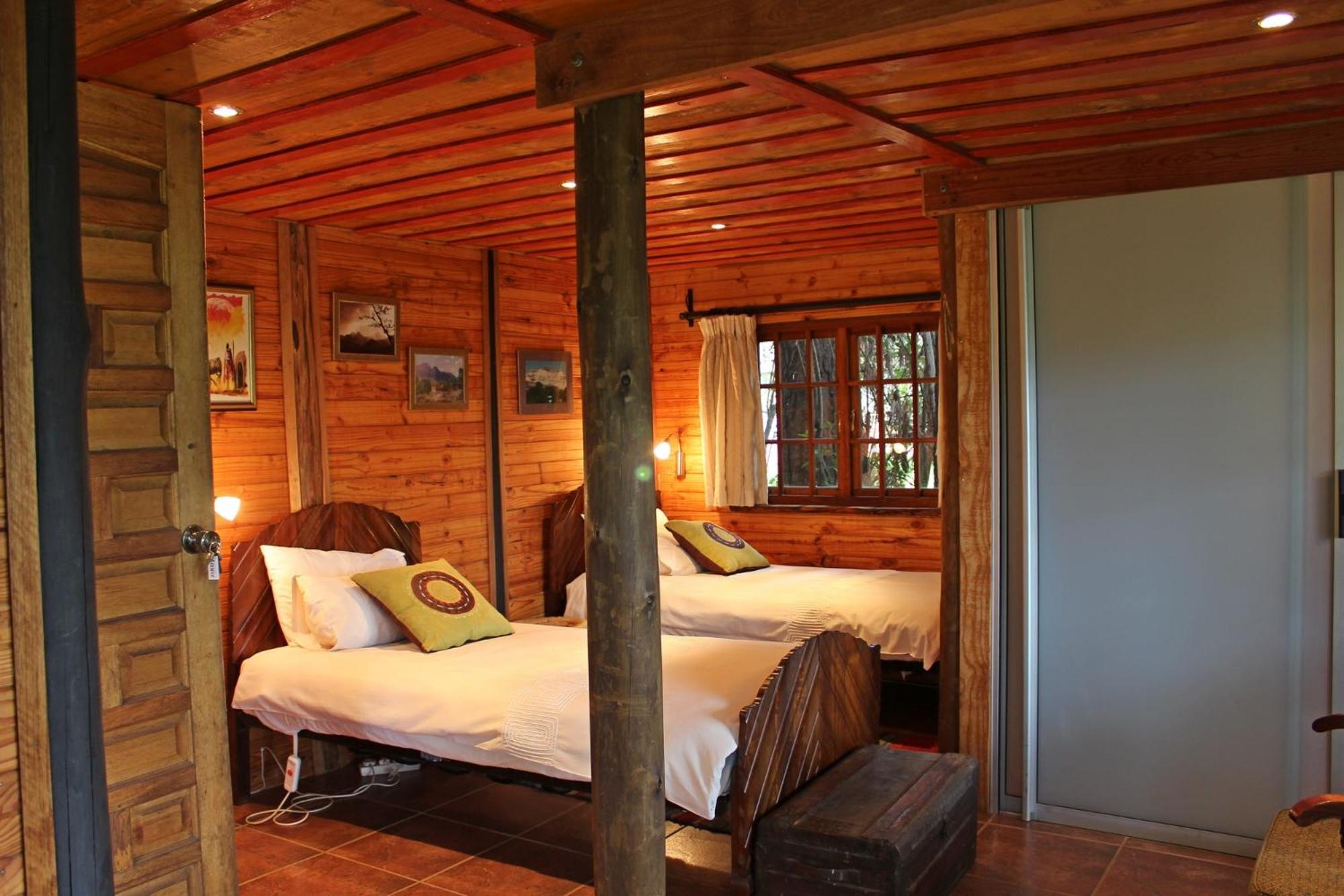 Вилла Treks, Trips And Trails Champagne Valley Экстерьер фото