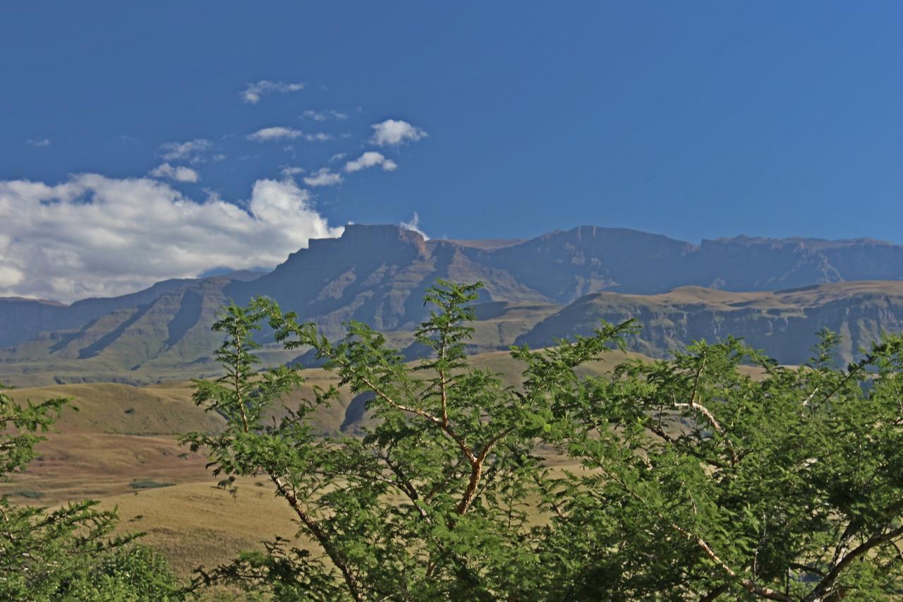 Вилла Treks, Trips And Trails Champagne Valley Экстерьер фото